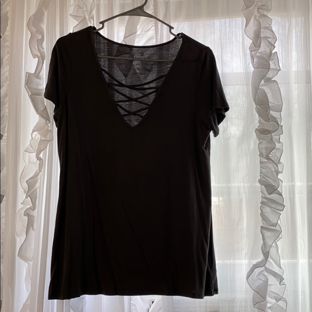 Short sleeve v-neck cross top